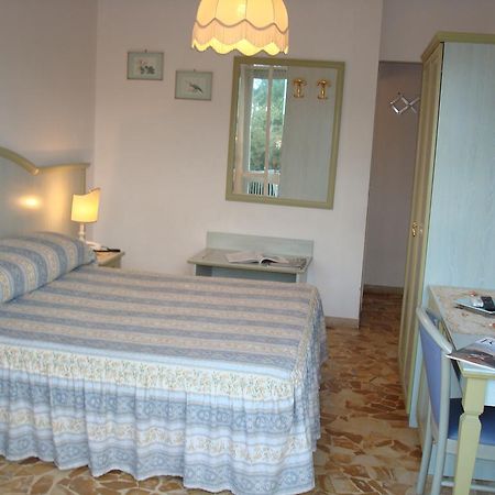 Hotel Villa Rona Форте-деи-Марми Экстерьер фото