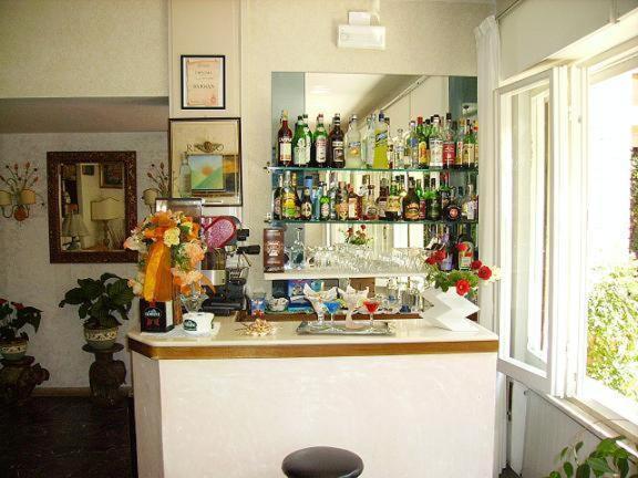 Hotel Villa Rona Форте-деи-Марми Экстерьер фото